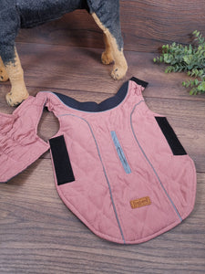 Hundmantel Rosa mit Namen, Hundemantel personalisiert, Hundemantel für Geschirr, Hundemantel für den Winter, Hundemantel mit Bauchschutz