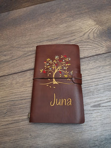 Notizbuch A5 aus Leder, Tagebuch aus Leder, Tagebuch mit Namen, Geburtstagsgeschenk personalisiert, Weihnachtsgeschenk individuell mit Namen