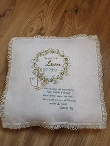 Taufdecke Tauftuch individuell gestaltbar, Leinentuch mit Spitze bestickt, Kerzentuch mit Spruch für Taufe, Kommunion, Konfirmation, 39 x 39