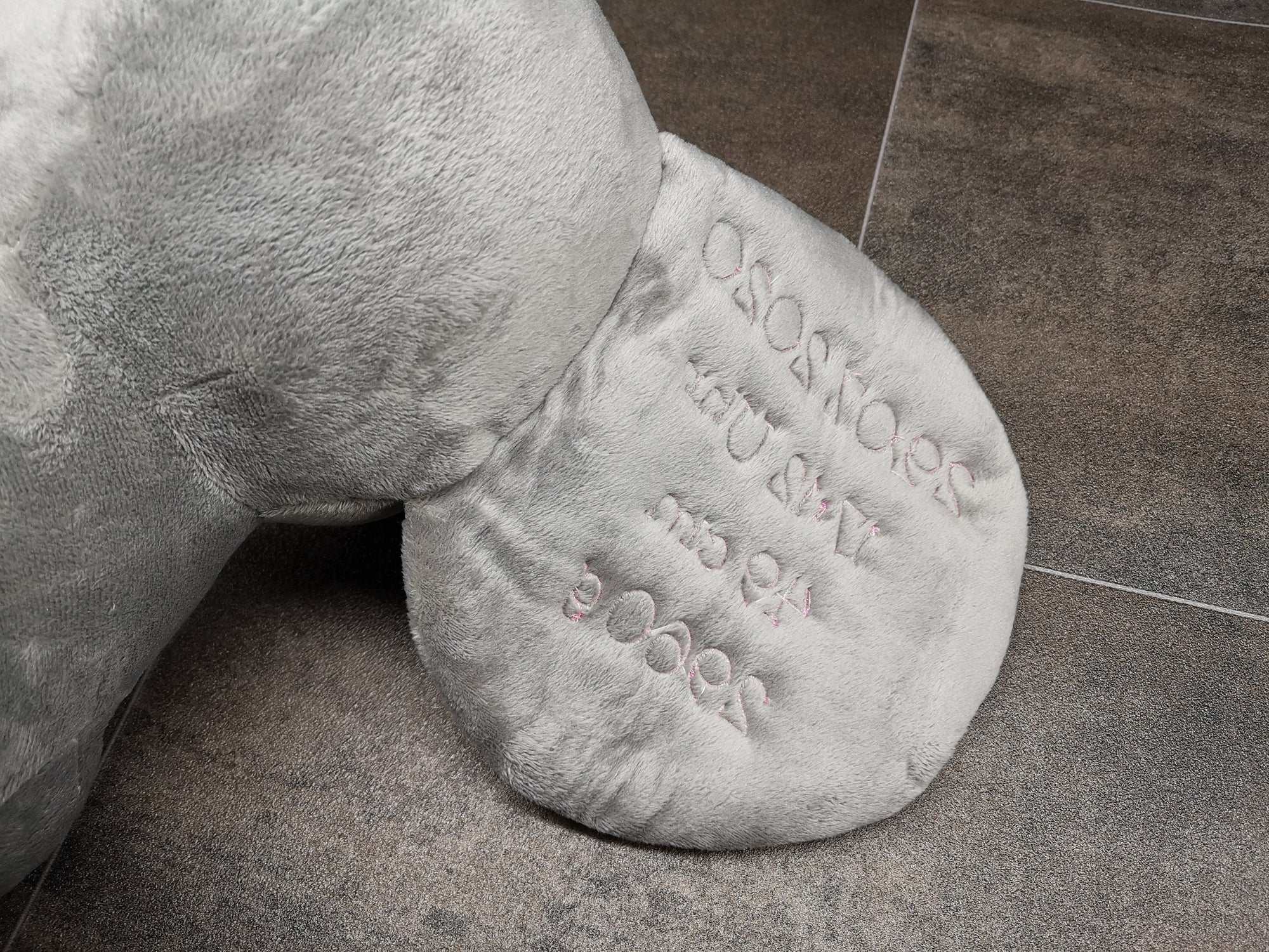 Stofftier Elefant mit Namen und Geburtsdatum bestickt, Plüschtier mit Namen, Personalisiertes Stofftier, Stofftier personalisierbar