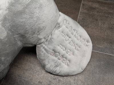 Stofftier Elefant mit Namen und Geburtsdatum bestickt, Plüschtier mit Namen, Personalisiertes Stofftier, Stofftier personalisierbar