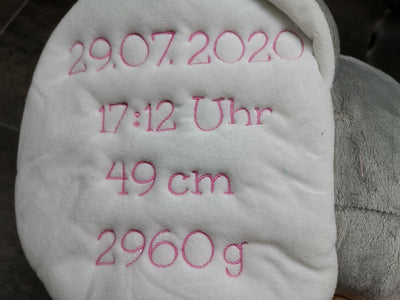 Stofftier Elefant mit Namen und Geburtsdatum bestickt, Plüschtier mit Namen, Personalisiertes Stofftier, Stofftier personalisierbar