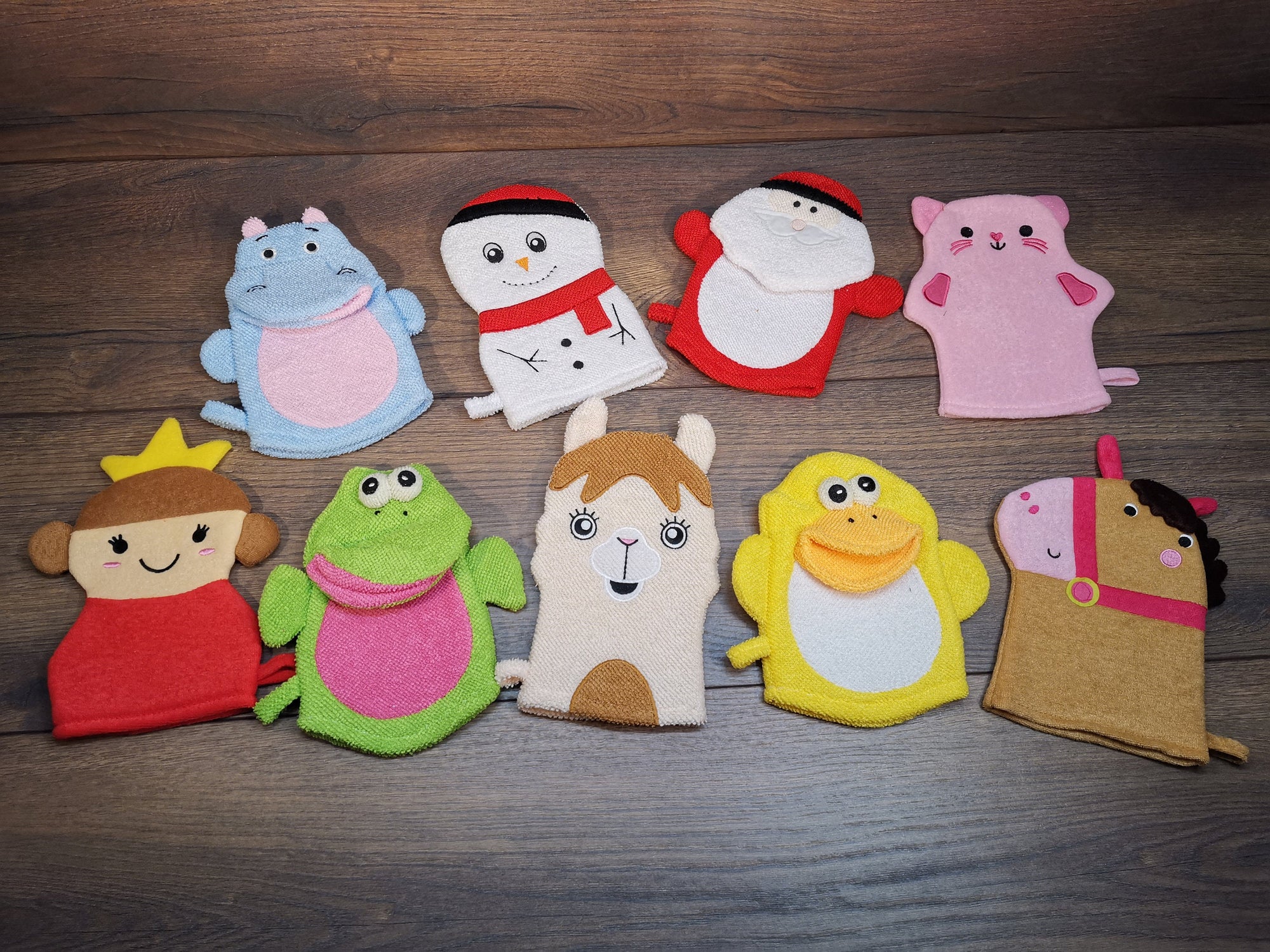 Kinder Waschhandschuh Prinzessin mit Namen, individuell bestickt, Badehandschuh, Waschlappen personalisiert mit einem kleinen Badezusatz