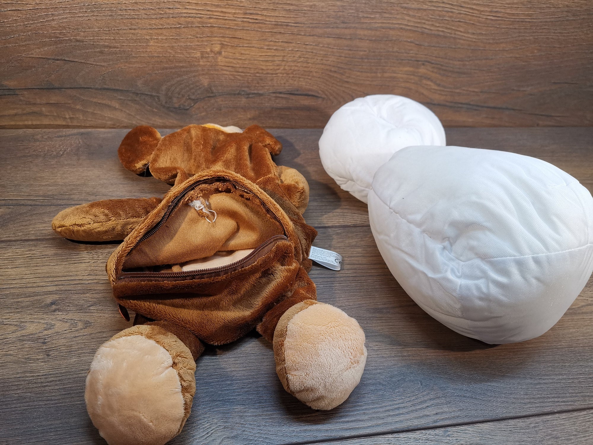 Personalisierbares Rentier oder Elch Stofftier mit Namensstickerei – Kuscheltier Geschenk zur Taufe, Weihnachten, Geburtstag, Jahrestag