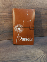 Notizbuch ca. A5 aus Leder mit Pusteblume und Name personalisiert bestickt, Tagebuch mit Namen, Notizbuch mit Namen, Notizbuch Leder Vintage