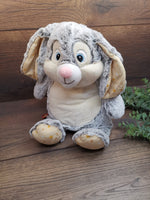 Personalisierbarer Hase Stofftier mit Namensstickerei – Kuscheltier mit Schlappohren und Sternenstoff zur Taufe, Geburtstag, Weihnachten