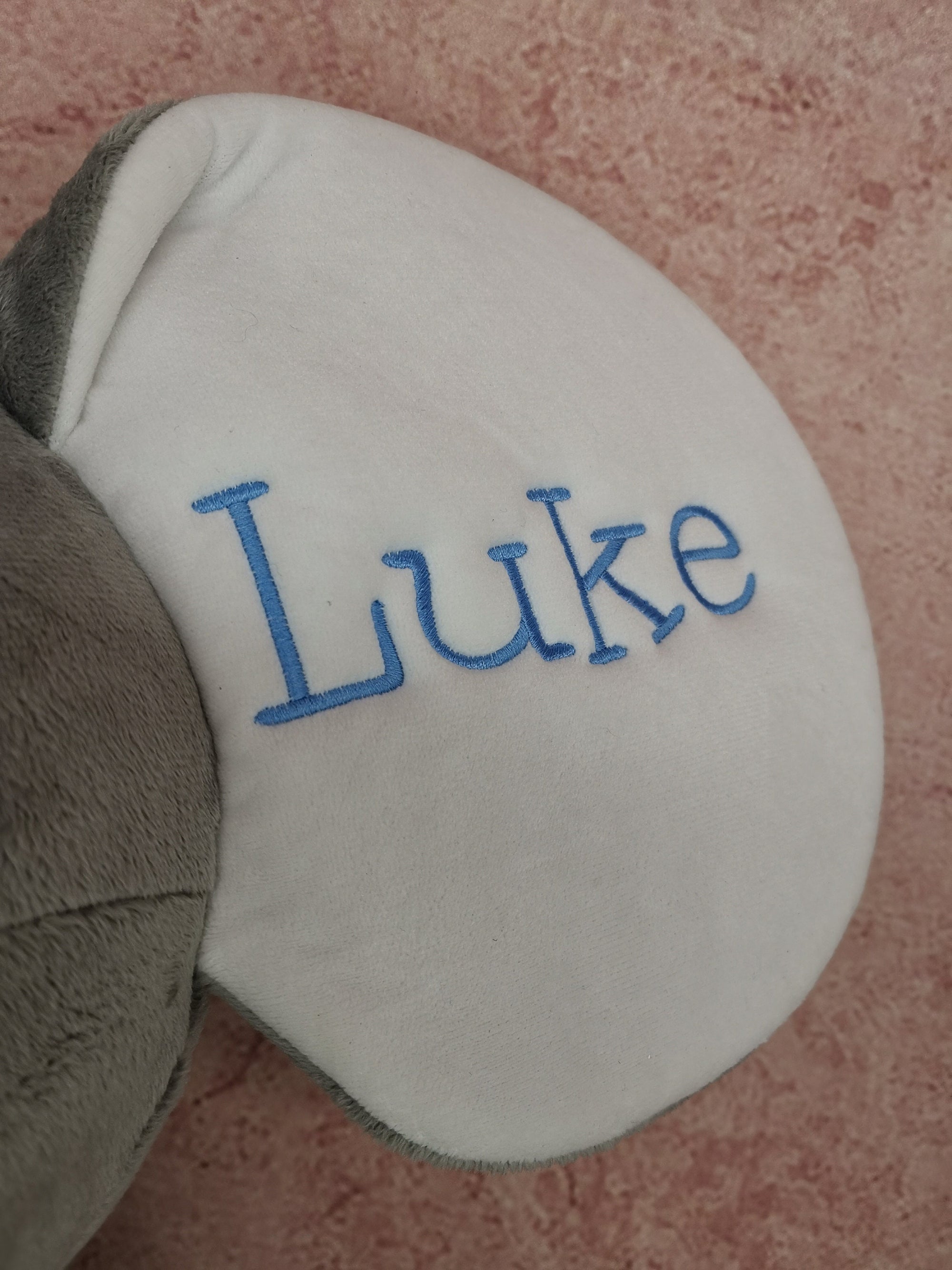 Stofftier Elefant mit Namen und Geburtsdatum bestickt, Plüschtier mit Namen, Personalisiertes Stofftier, Stofftier personalisierbar