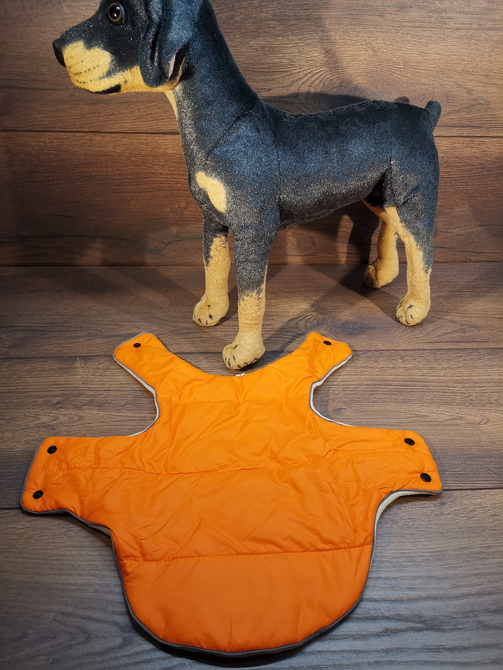 Hundemantel in Orange mit Fleece, Hundemantel mit Namen, Hundemantel große Hunde, Hundewintermantel, Hundemantel für Geschirrträger